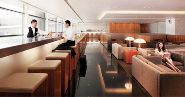 Cathay Pacific lounge
