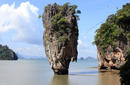 Scenes from Bond | by Flight Centre&#039;s Jaco Brits